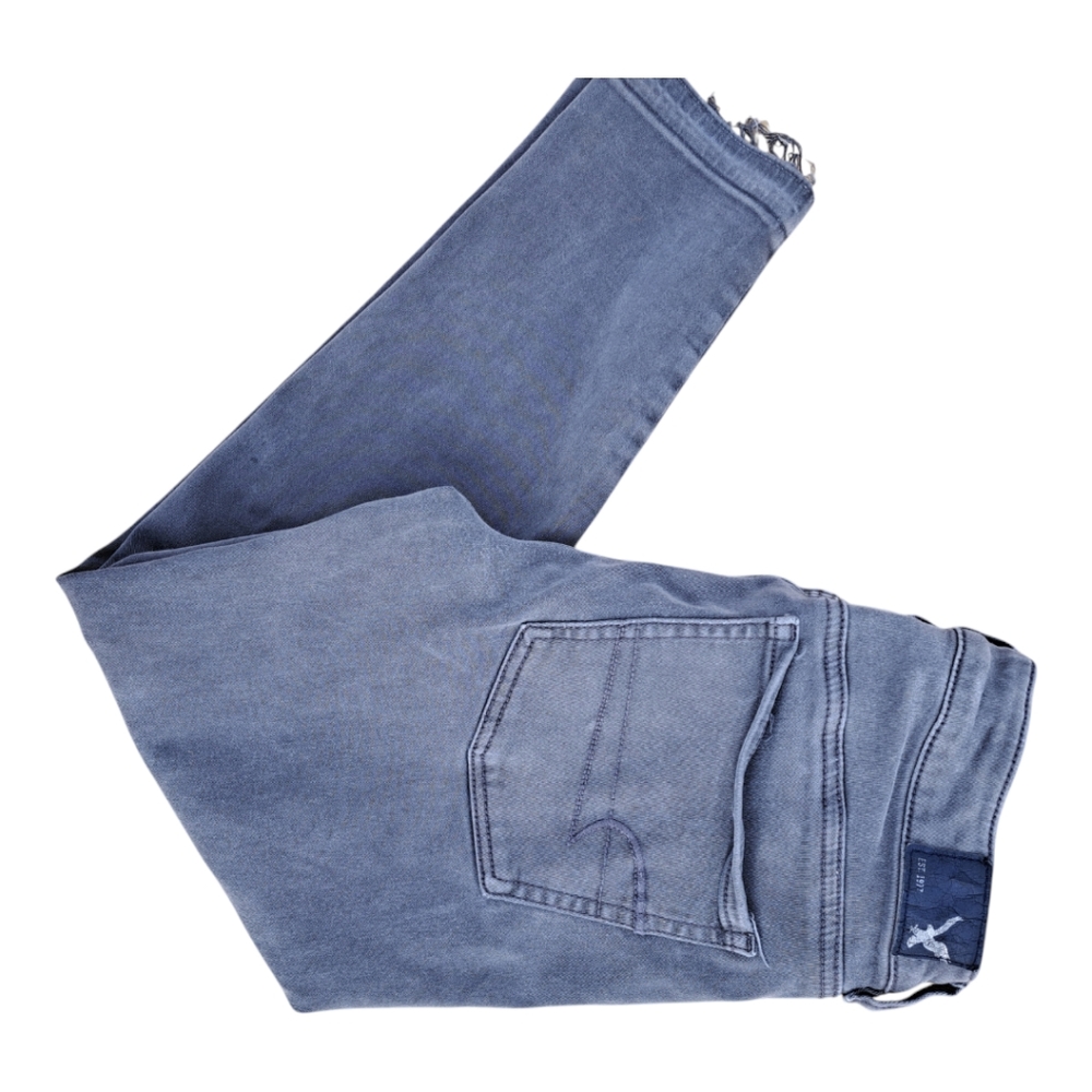 - American Eagle size 6 regular jegging crop jeans